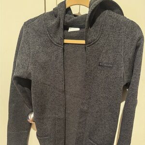 Women's Gray Columbia Cardigan Size XS.